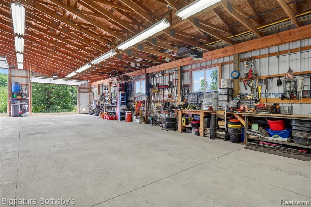 12700 Shaffer Road Davisburg, MI 48350 - Photo 66 of 99