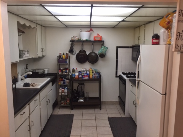 208 East Bailey Road, Unit G Naperville, IL 60565 - Photo 2 of 5