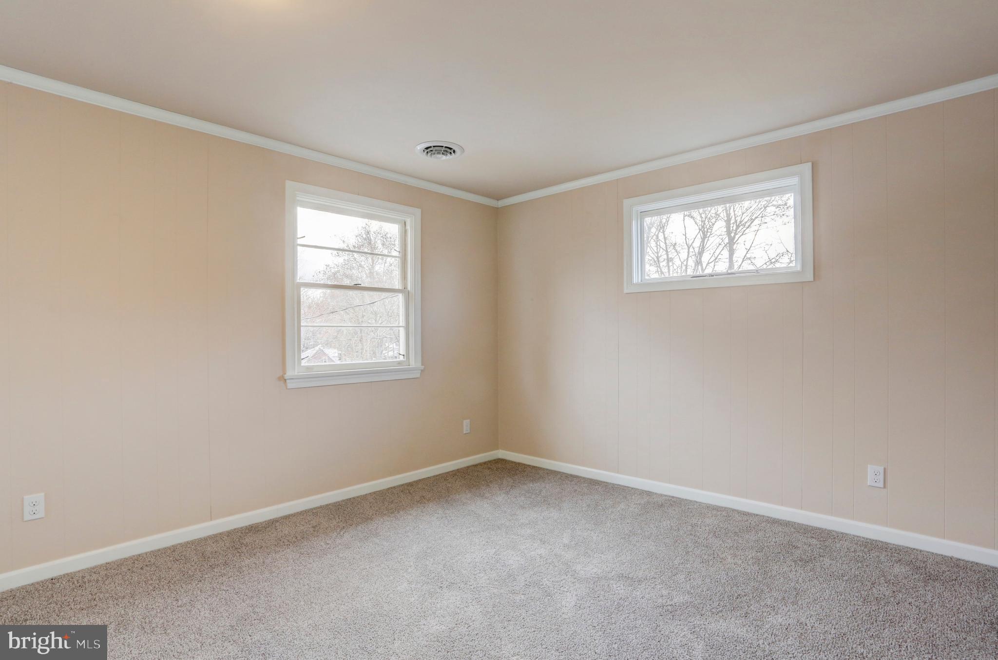 3014 Grandview Boulevard Sinking Spring, PA 19608 - Photo 19 of 28 Bedroom 3