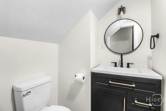 $715,000 | 513 East 64th Street, Savannah, GA 31405