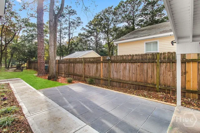 $715,000 | 513 East 64th Street, Savannah, GA 31405