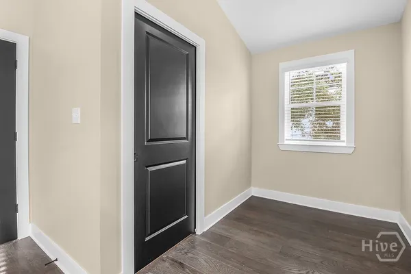 $715,000 | 513 East 64th Street, Savannah, GA 31405