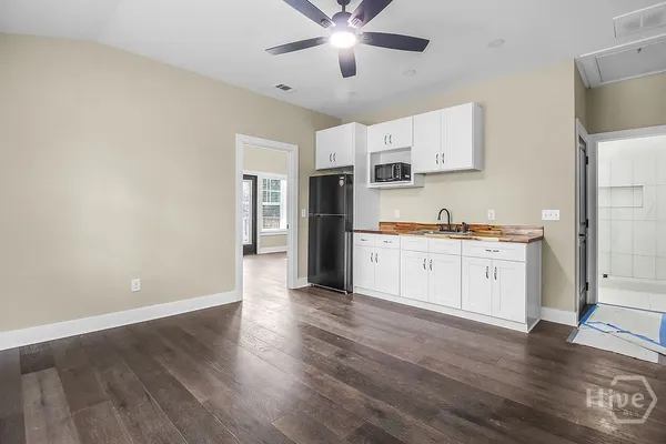 $715,000 | 513 East 64th Street, Savannah, GA 31405