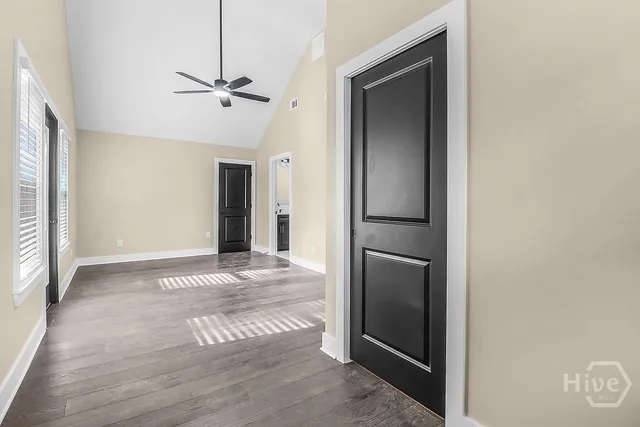 $715,000 | 513 East 64th Street, Savannah, GA 31405