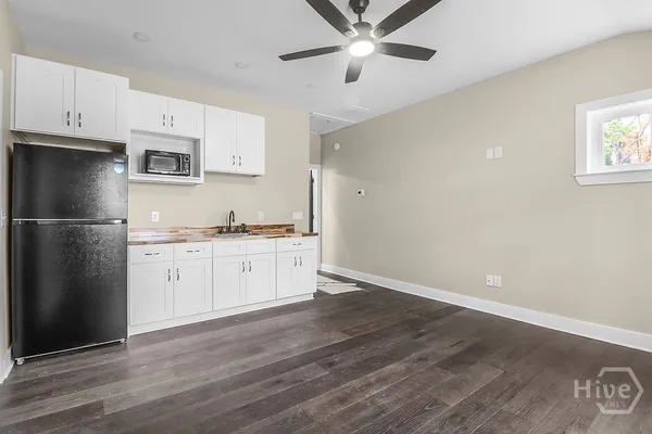 $715,000 | 513 East 64th Street, Savannah, GA 31405