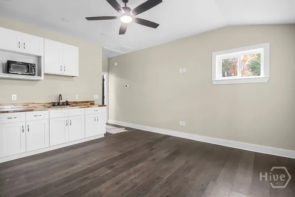 $715,000 | 513 East 64th Street, Savannah, GA 31405