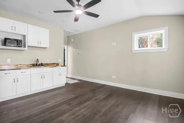 $715,000 | 513 East 64th Street, Savannah, GA 31405