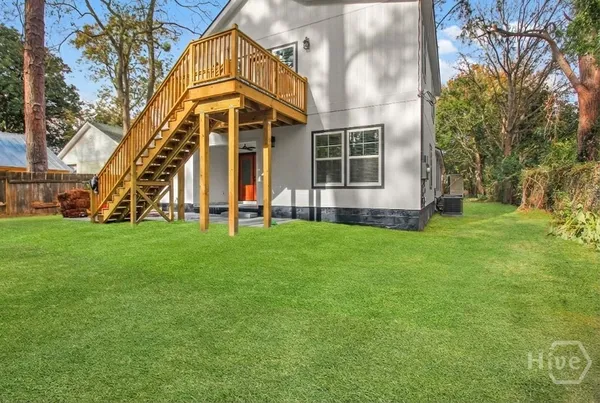 $715,000 | 513 East 64th Street, Savannah, GA 31405