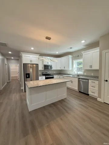 $1,995 | 3417 South Knightridge Road, Bloomington, IN 47401