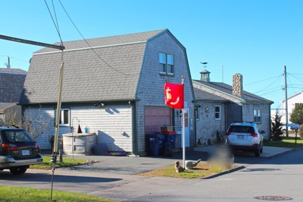13 Reservation Road Fairhaven, MA 02719 - Photo 4 of 30 Gallery Image 4