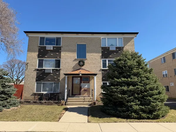 $225,000 | 4209 Kolze Avenue, Unit 2S, Schiller Park, IL 60176