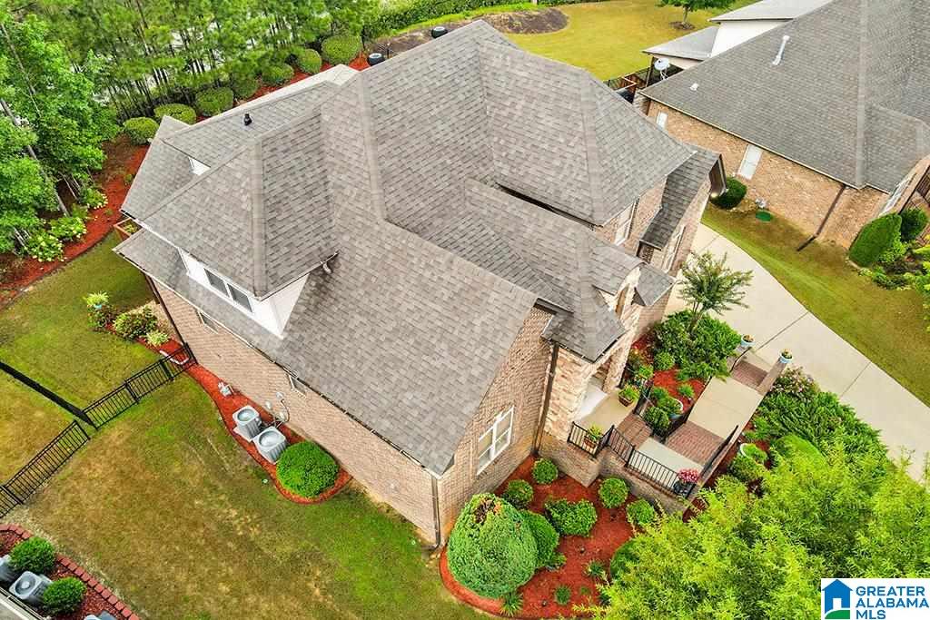 133 Lauchlin Way Pelham, AL 35124 - Photo 6 of 50 Gallery Image 6