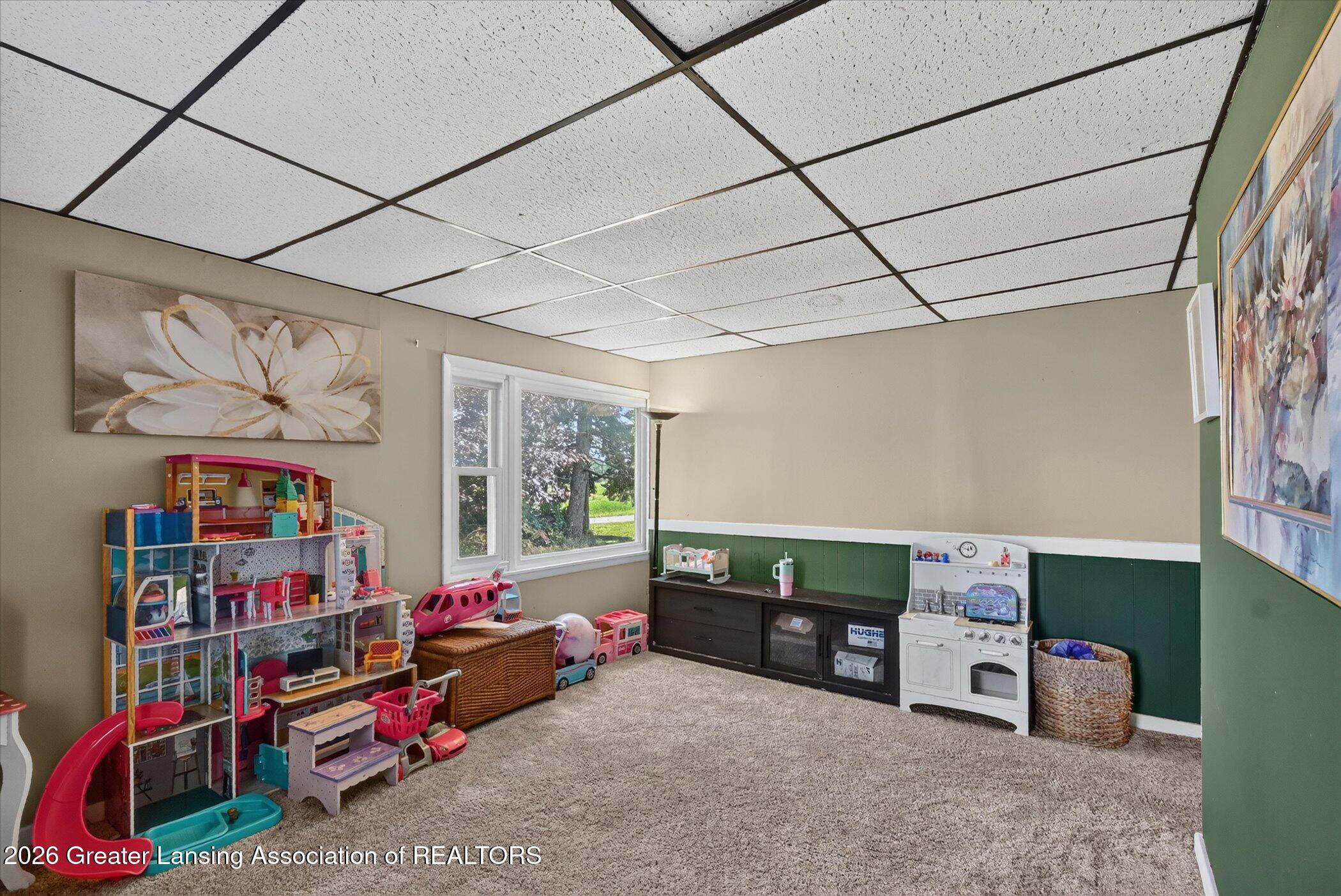 6292 East Gratiot Road Elsie, MI 48831 - Photo 28 of 46 31-6292-E-Gratiot-Rd-Bannister-WindowSti