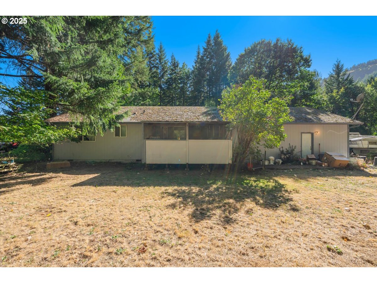 112 Eyman Cemetery Road Carson, WA 98610 - Photo 27 of 32 Gallery Image 27