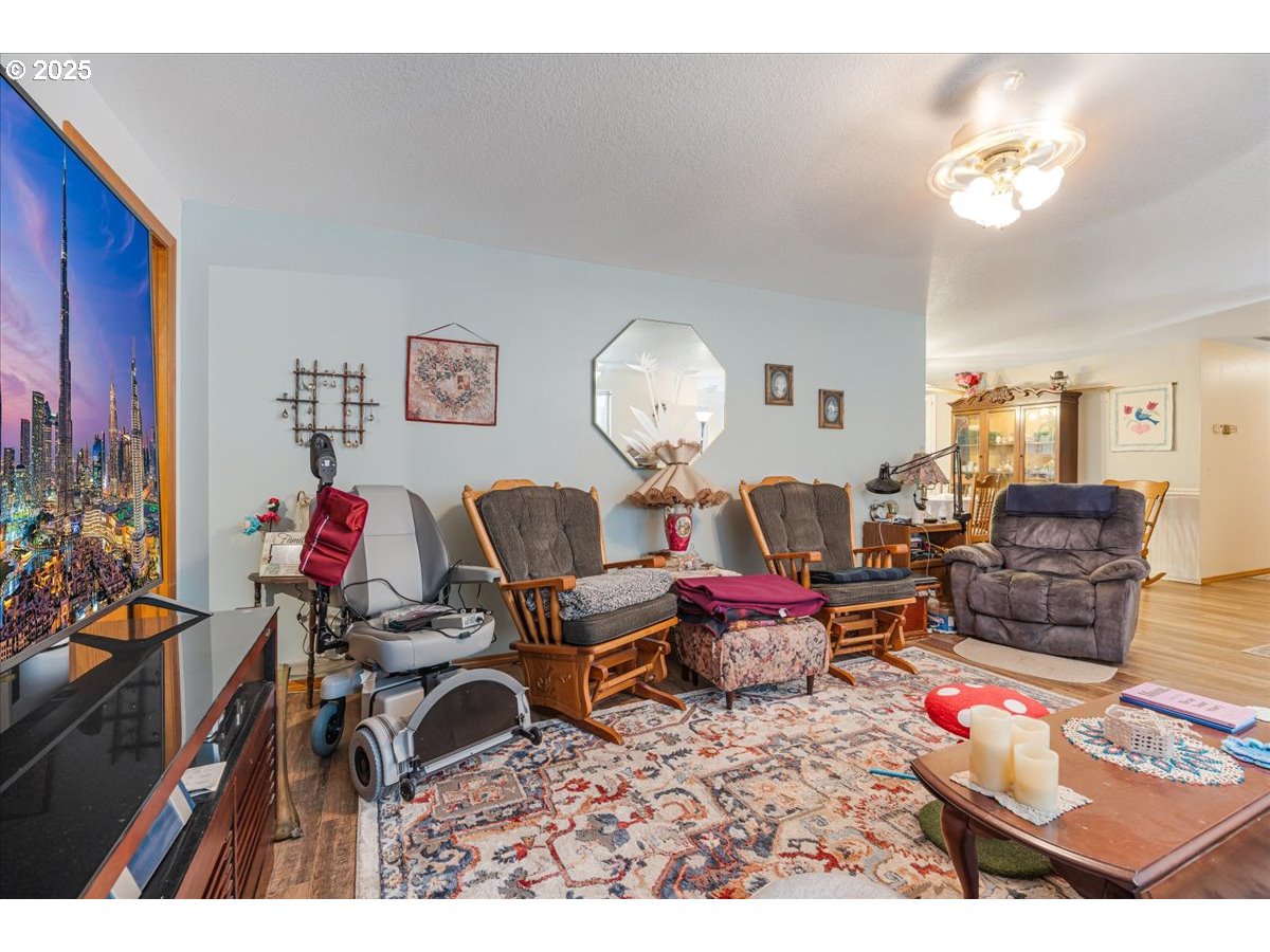 112 Eyman Cemetery Road Carson, WA 98610 - Photo 8 of 32 Gallery Image 8