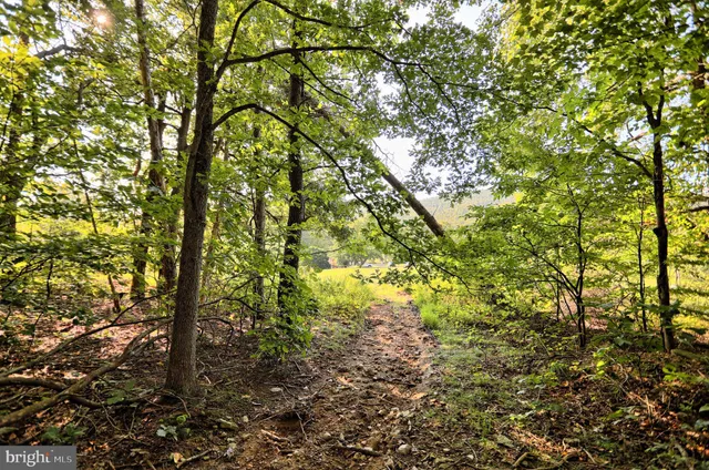 $180,000 | 12270 Buffalo Trace, Millerstown, PA 17062