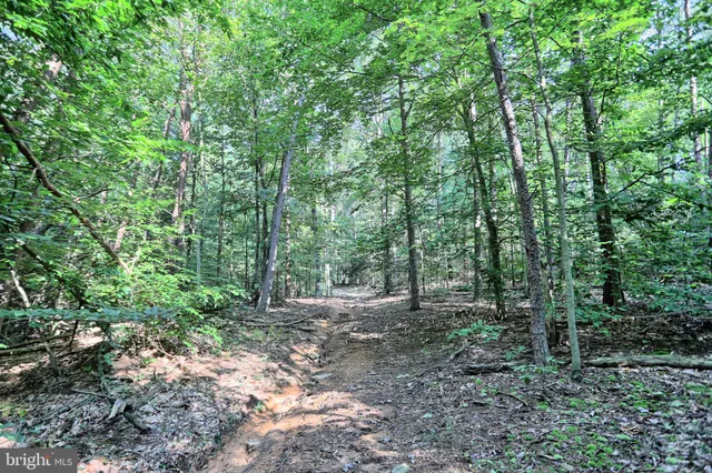 $180,000 | 12270 Buffalo Trace, Millerstown, PA 17062