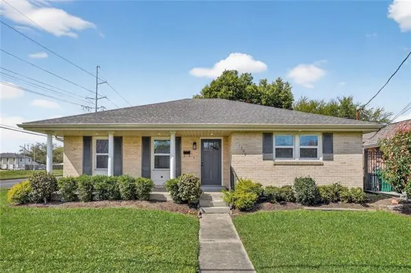 $2,500 | 1300 Ocean Drive, Metairie, LA 70005