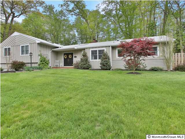 26 Wallace Road Middletown, NJ 07748 - Photo 1 of 24 Primary Photo