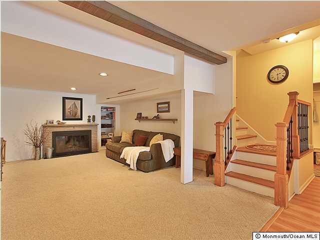 26 Wallace Road Middletown, NJ 07748 - Photo 15 of 24 Additional Photo
