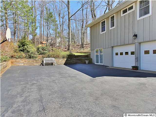 26 Wallace Road Middletown, NJ 07748 - Photo 21 of 24 Additional Photo