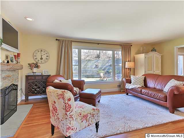 26 Wallace Road Middletown, NJ 07748 - Photo 4 of 24 Additional Photo
