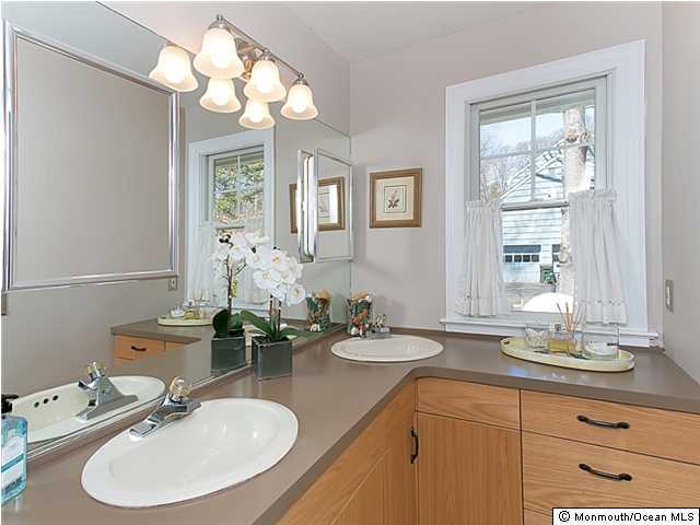 26 Wallace Road Middletown, NJ 07748 - Photo 10 of 24 Additional Photo