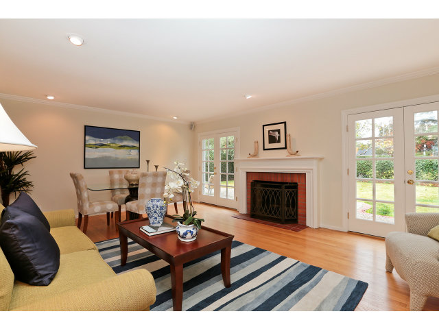 876 Springer Road Los Altos, CA 94024 - Photo 2 of 19 Gallery Image 2