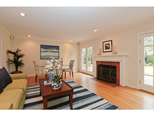 876 Springer Road Los Altos, CA 94024 - Photo 3 of 19 Gallery Image 3