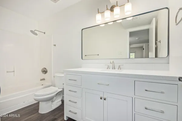 $5,195 | 4414 South Newberry Road, Tempe, AZ 85282