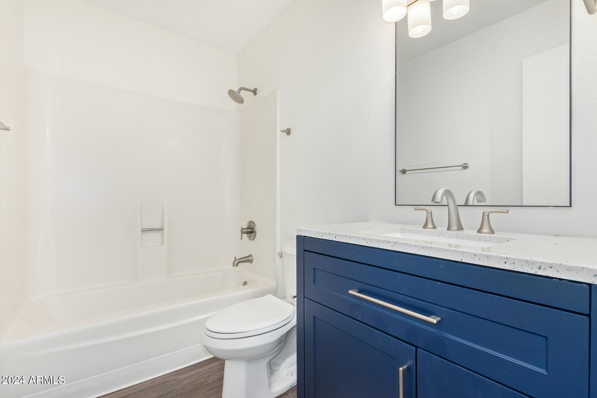 4414 South Newberry Road Tempe, AZ 85282 - Photo 20 of 25 19 - Downstairs Bathroom