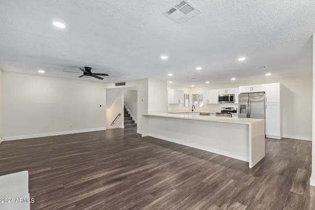 $6,000 | 4414 South Newberry Road, Tempe, AZ 85282