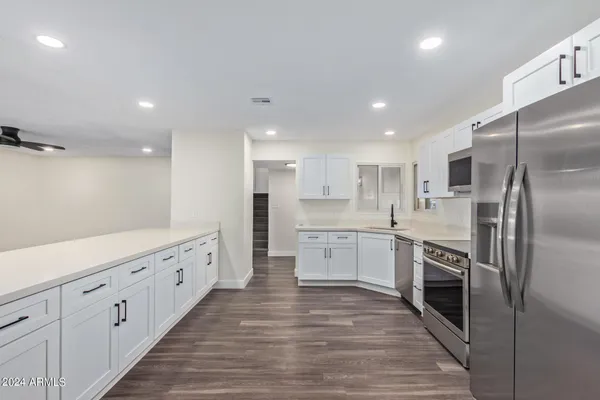 $5,195 | 4414 South Newberry Road, Tempe, AZ 85282