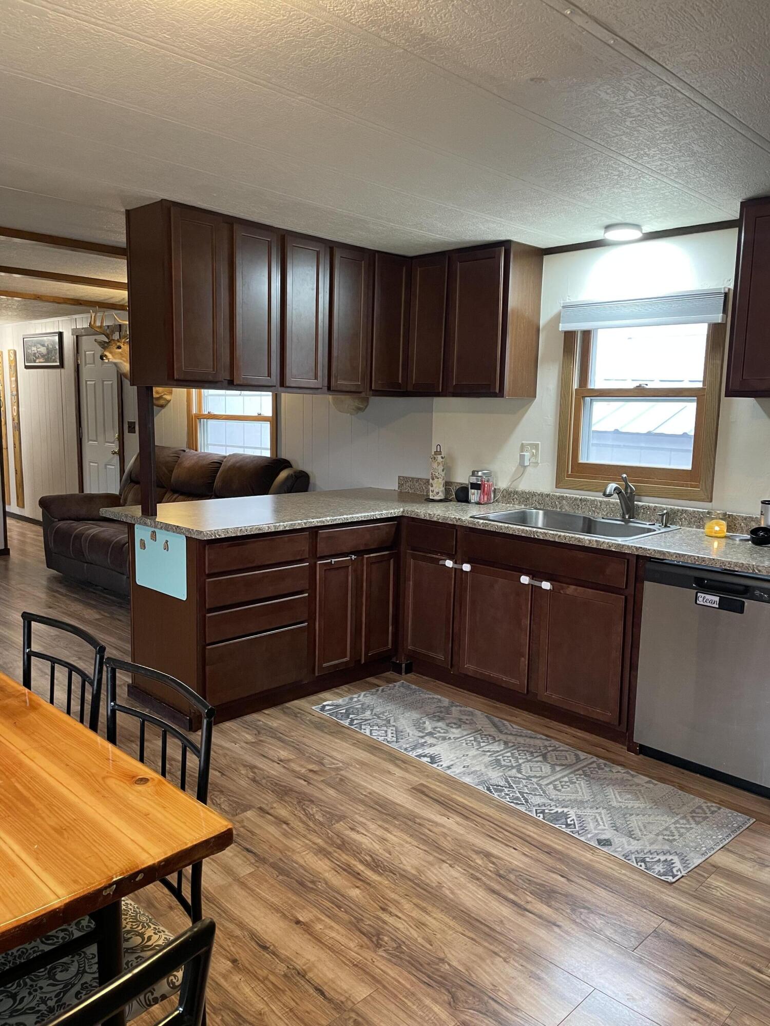 1511 Mydland Road, Unit 185 Sheridan, WY 82801 - Photo 5 of 18 IMG_9660