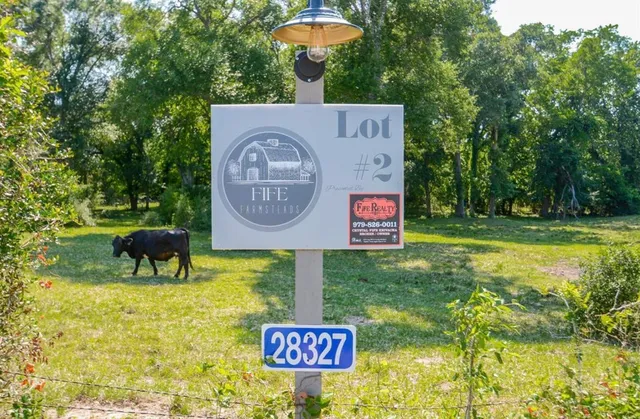 $99,000 | 28327 Clarke Bottom Road, Hempstead, TX 77445