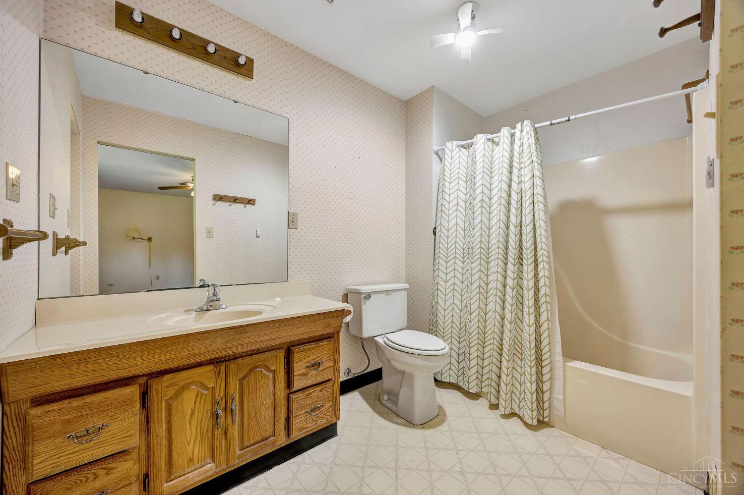 3132 Greentree Road Lebanon, OH 45036 - Photo 19 of 38 Gallery Image 19