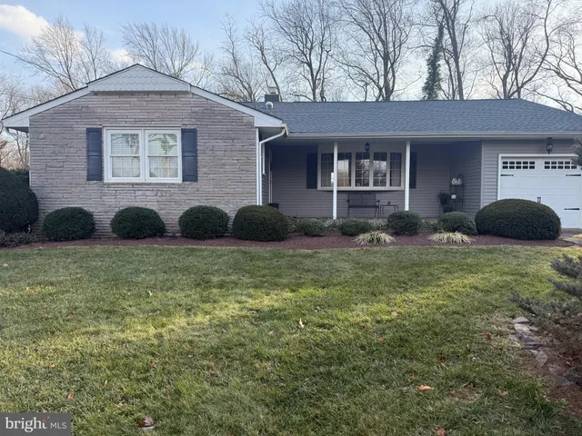 $649,999 | 134 Crosswicks Ellisdale Road, Allentown, NJ 08501