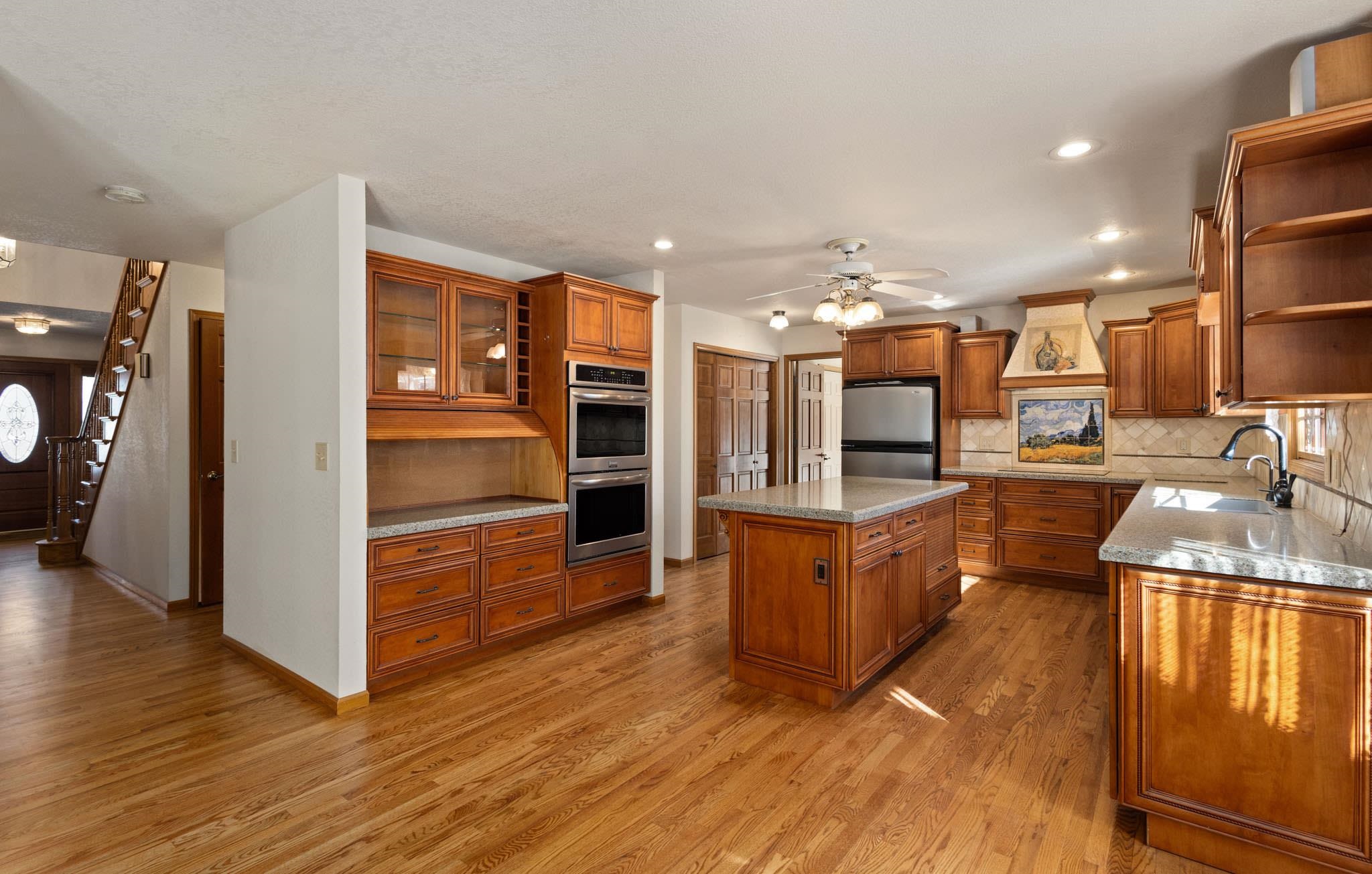 1331 Ruby Way Longmont, CO 80504 - Photo 6 of 42