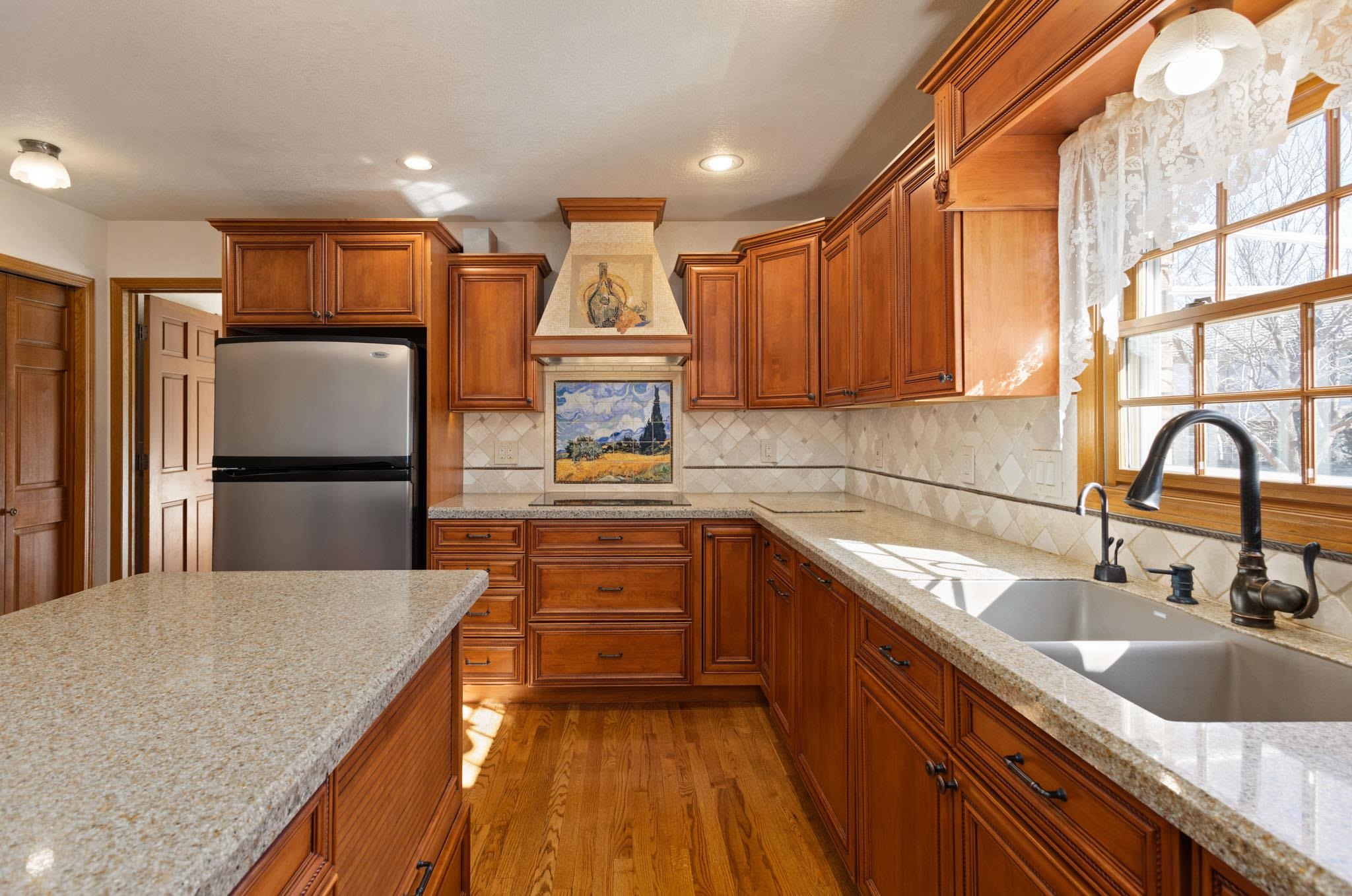 1331 Ruby Way Longmont, CO 80504 - Photo 8 of 41