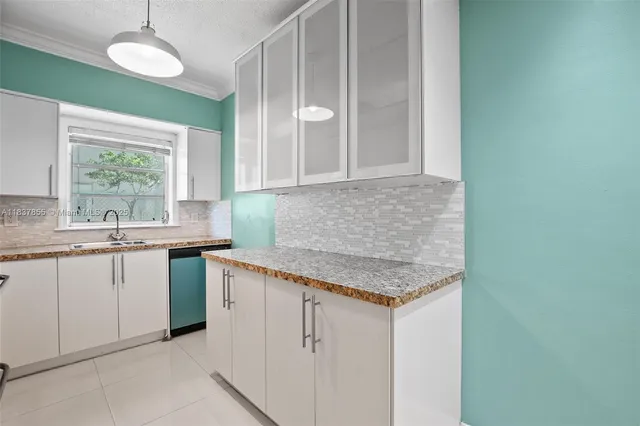 $2,500 | 2200 South Ocean Drive, Unit N103, Hollywood, FL 33019