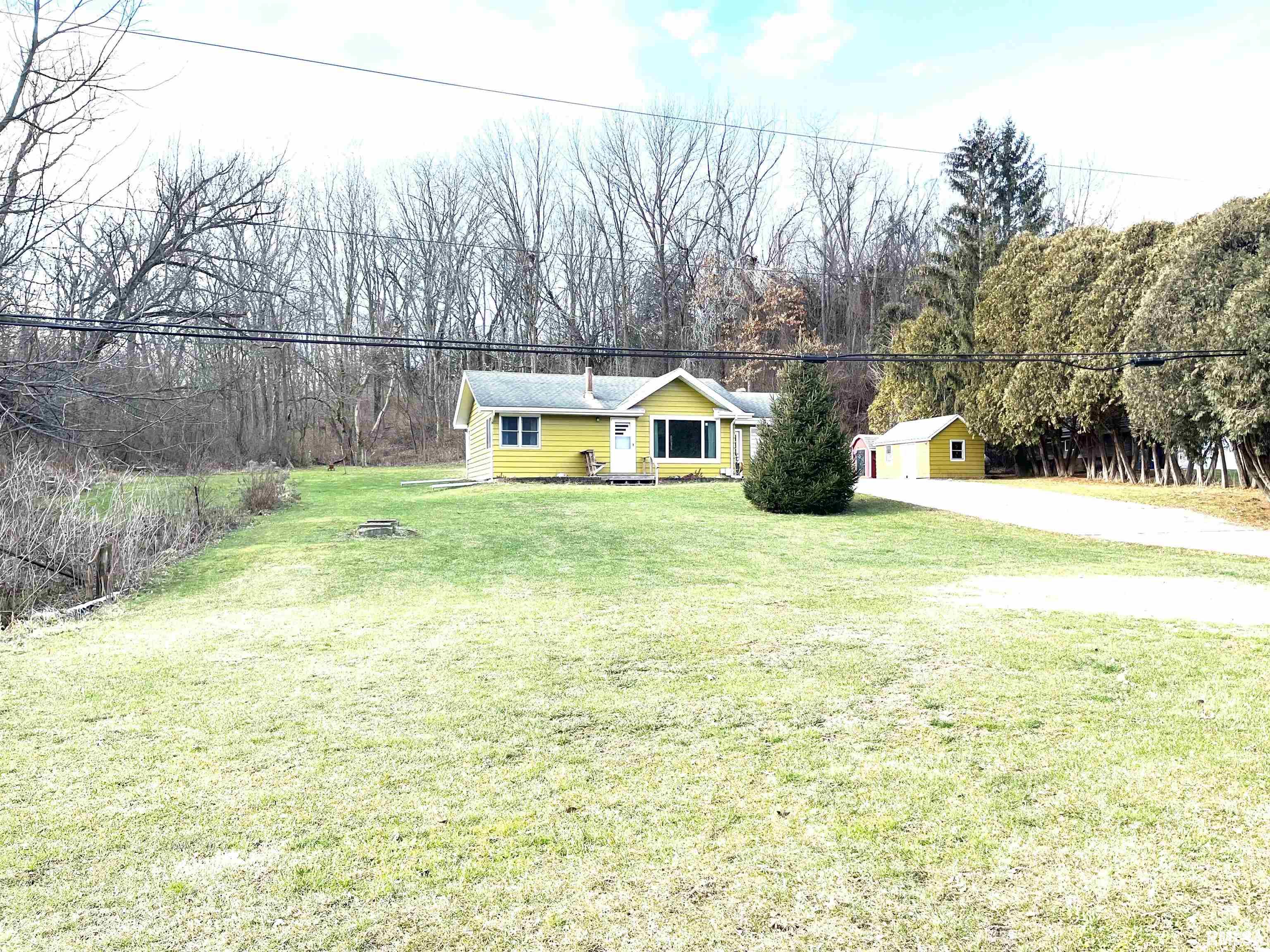 4316 Bellevue Road Clinton, IA 52732 - Photo 1 of 11 Gallery Image 1