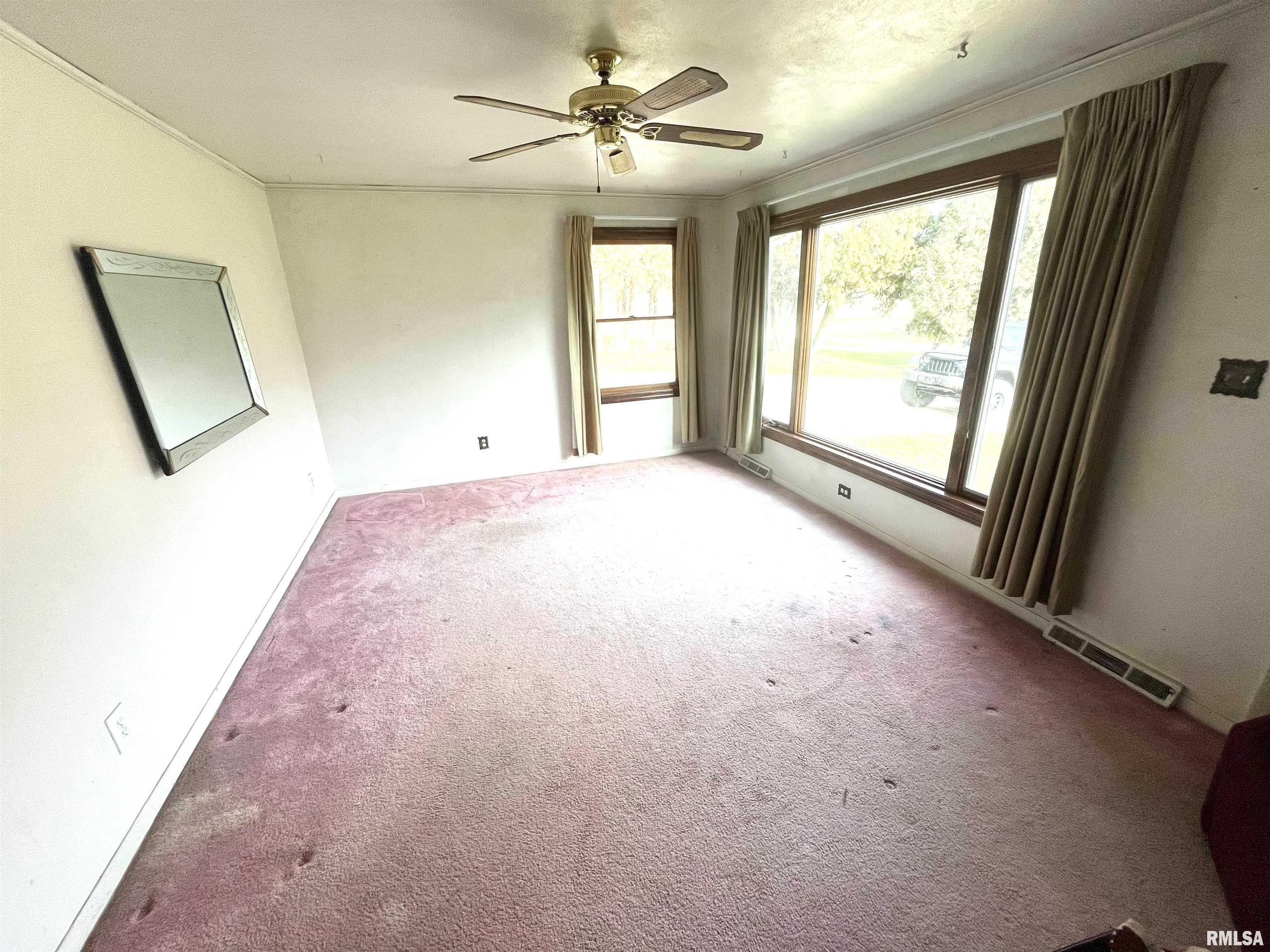 4316 Bellevue Road Clinton, IA 52732 - Photo 8 of 11 Gallery Image 8
