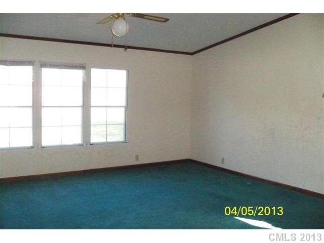 233 South Paraham Road York, SC 29745 - Photo 4 of 5 Gallery Image 4