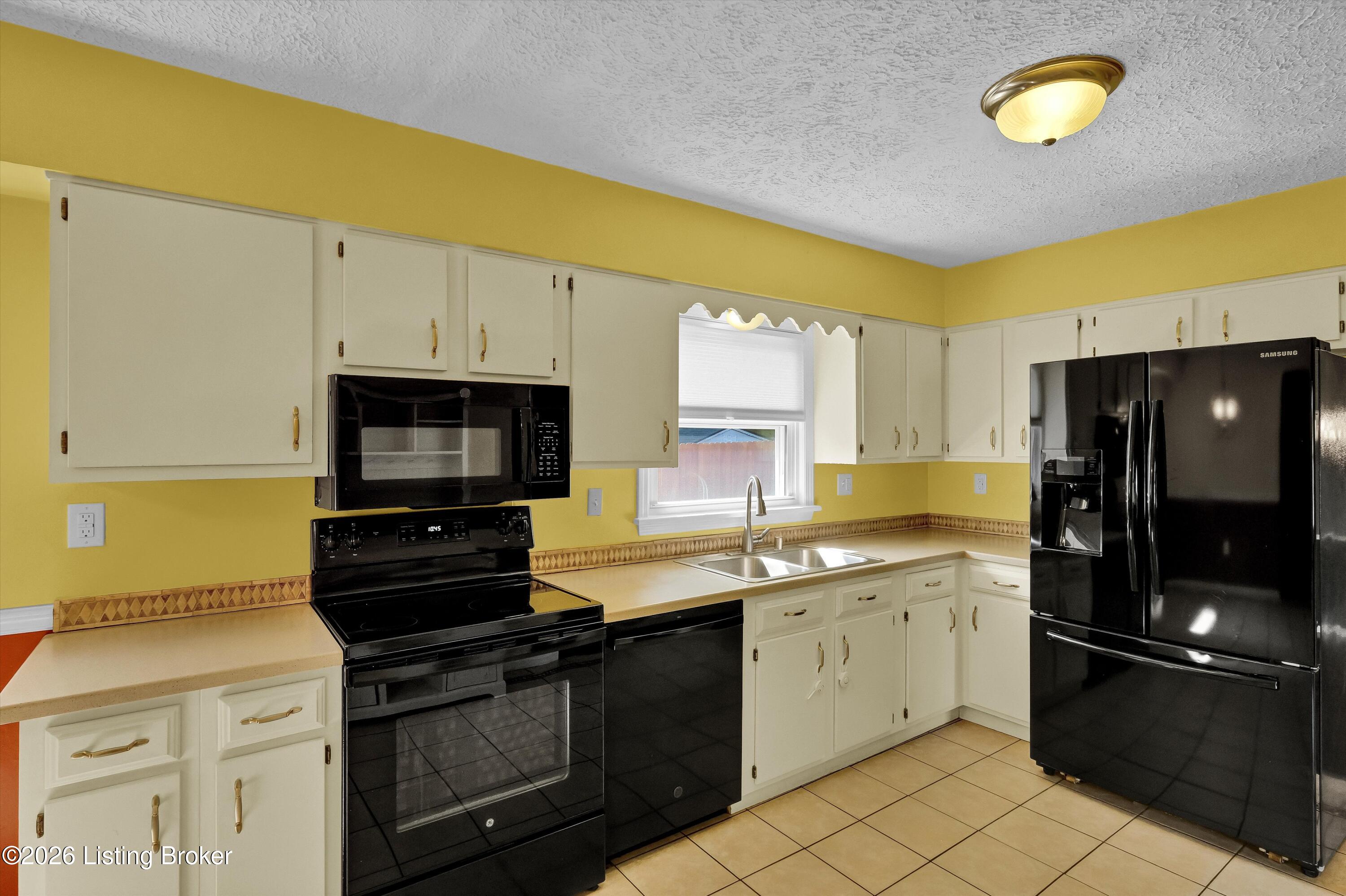 3600 Locklee Road Louisville, KY 40214 - Photo 16 of 52 06-3600 Locklee Rd