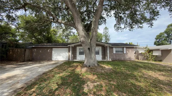 $227,900 | 3619 Wiltshire Drive, Holiday, FL 34691