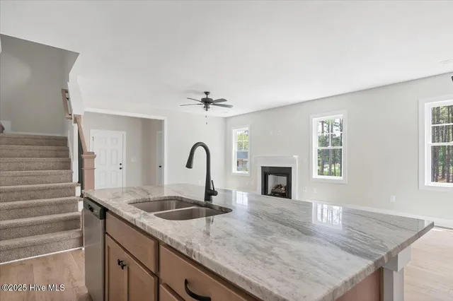 $419,900 | 158 Spring Meadows Drive, Aberdeen, NC 28315