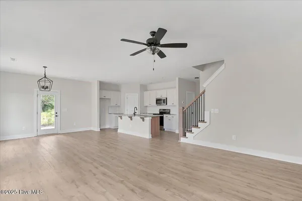 $409,900 | 158 Spring Meadows Drive, Aberdeen, NC 28315