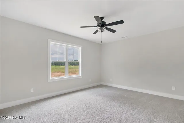 $419,900 | 158 Spring Meadows Drive, Aberdeen, NC 28315