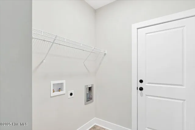 $419,900 | 158 Spring Meadows Drive, Aberdeen, NC 28315