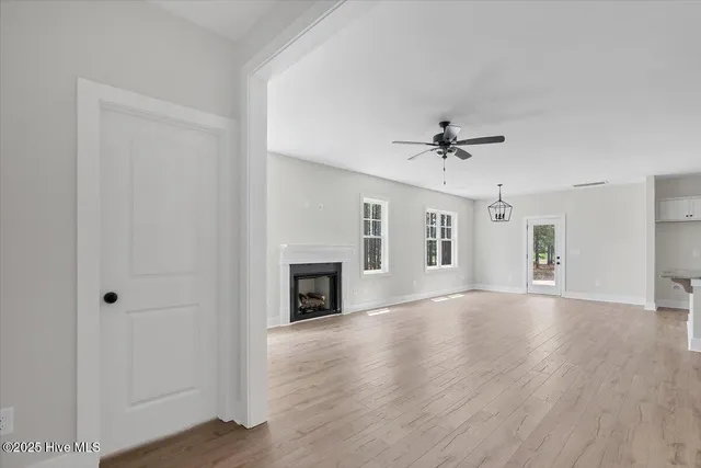 $419,900 | 158 Spring Meadows Drive, Aberdeen, NC 28315